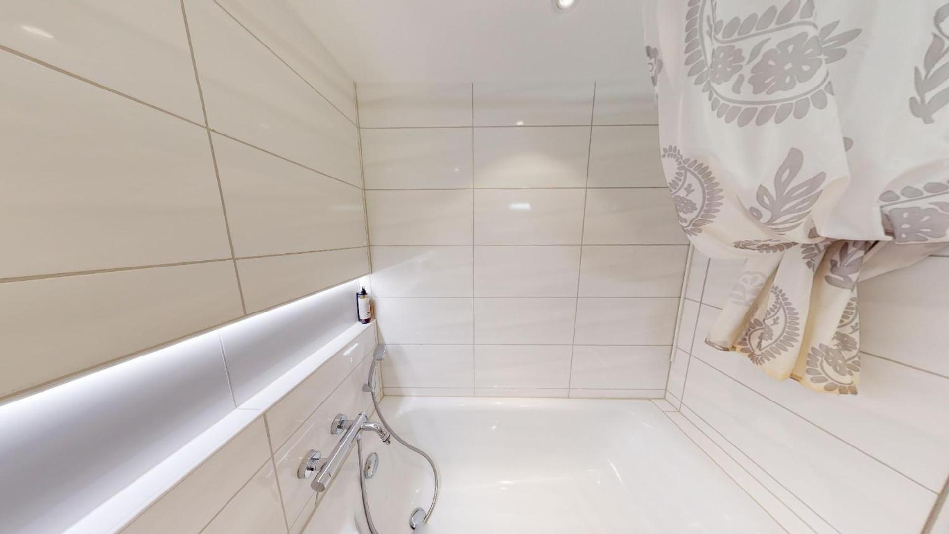 Ueber Den Daecher Von Chur Apartment Bagian luar foto