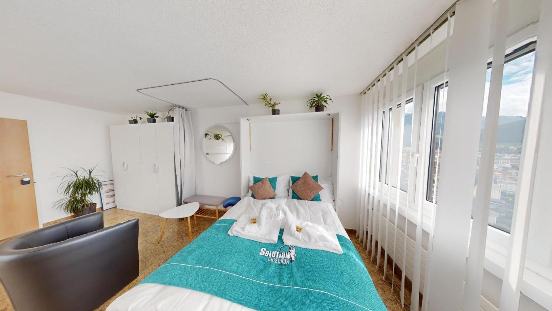 Ueber Den Daecher Von Chur Apartment Bagian luar foto